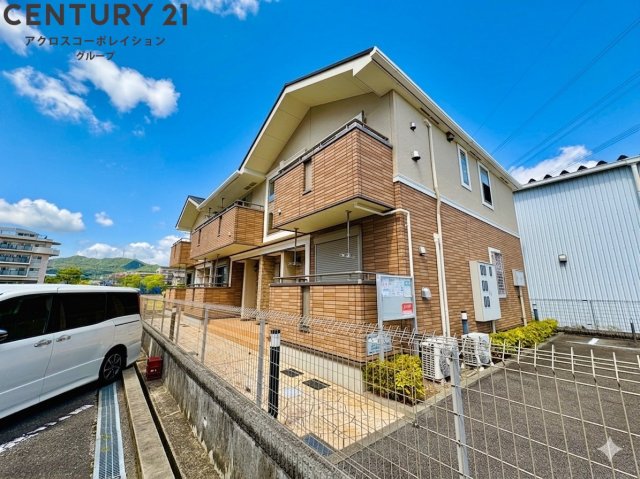 建物外観　TVインターホン付きです☆