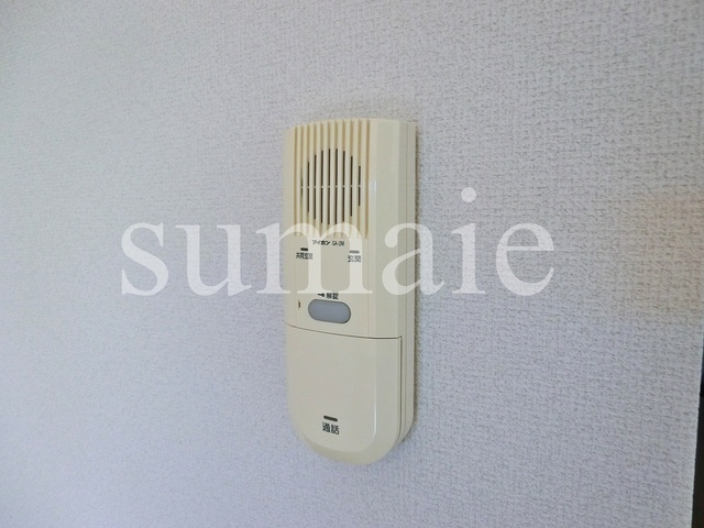 セキュリティ　インターホン付きで安心です♪