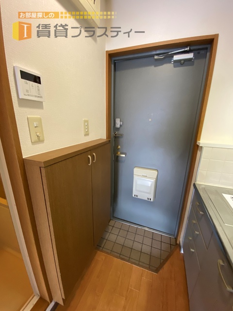 玄関　シューズＢＯＸ付き
