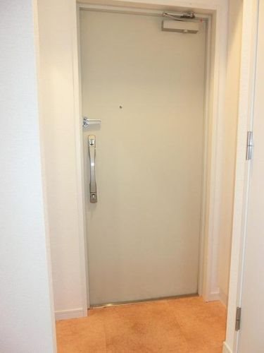 玄関　別の部屋の参考画像