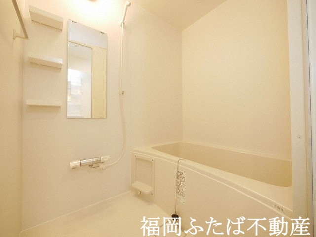 パグーロ西新南の風呂写真