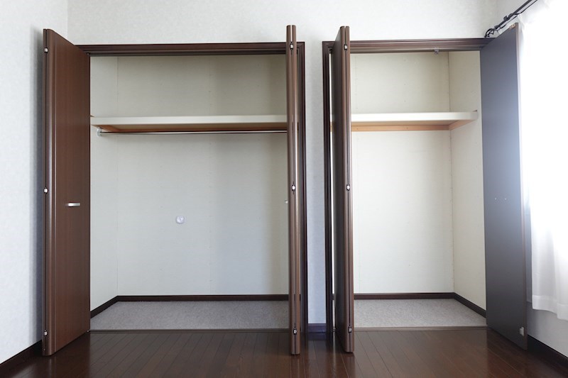 収納　2F中央部屋