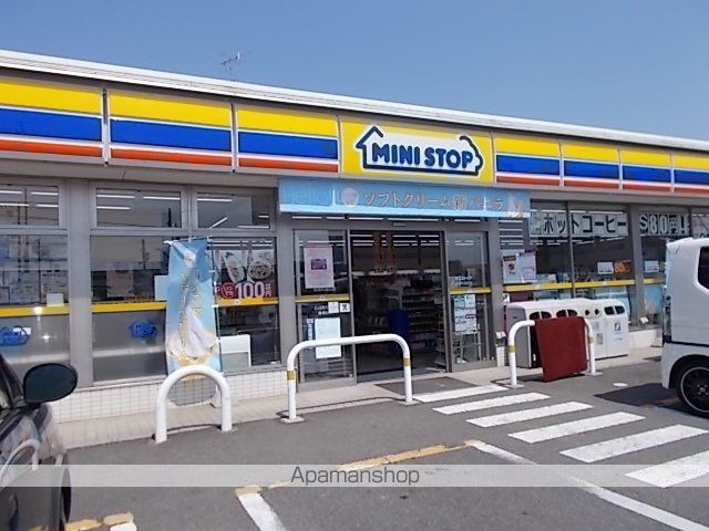コンビニ　ミニストップ岐南町徳田店（コンビニ）まで240m