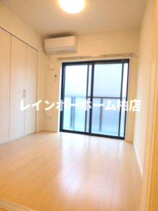居室・リビング　ゆったりとした居間です