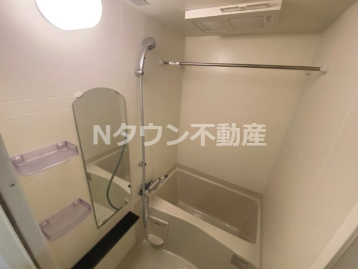 バス・シャワールーム　日々の暮らしに欠かせないお風呂です