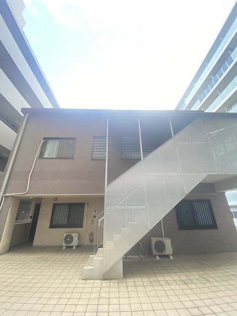 建物外観　丈夫で安心の鉄筋コンクリート造マンションです☆