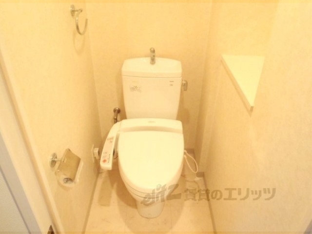 レジディア御所東のトイレ写真