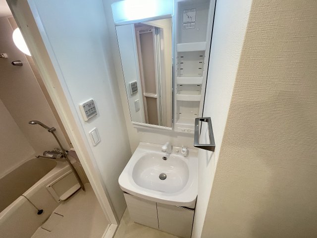 洗面設備　参考写真