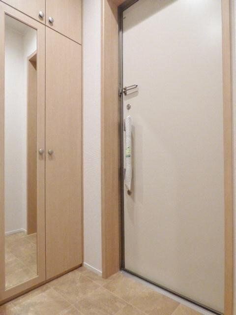 玄関　物件画像