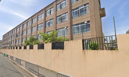 中学校　京都市立西京極中学校（中学校）まで1156m