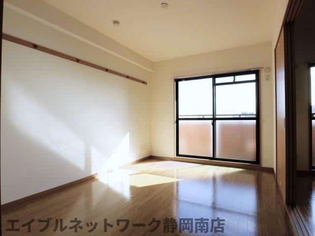 その他設備　使い勝手のいい洋室です