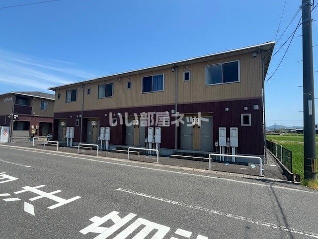 ピュアーズ０６　Ｂの建物外観