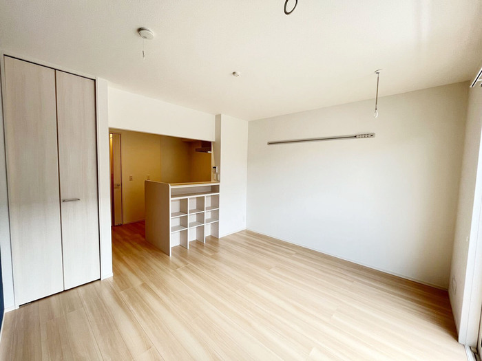 居室・リビング　南向きの明るいお部屋