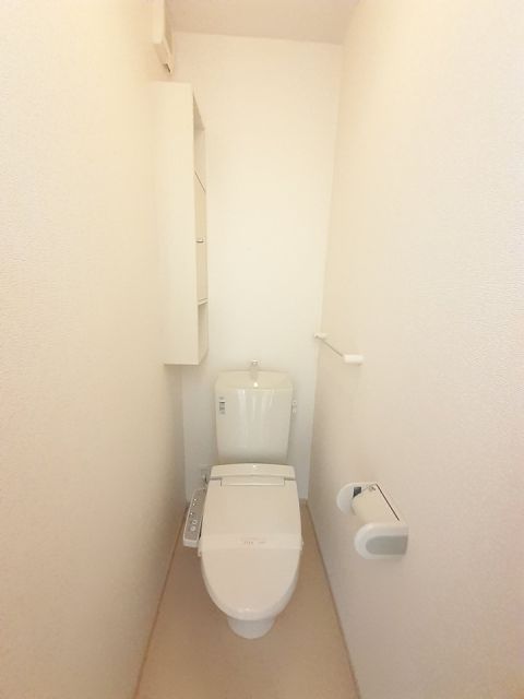 【オルテンシアIIIのトイレ】