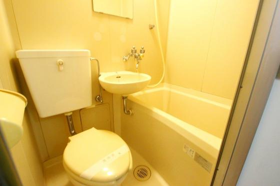 トイレ　※別室の写真を使用しております※