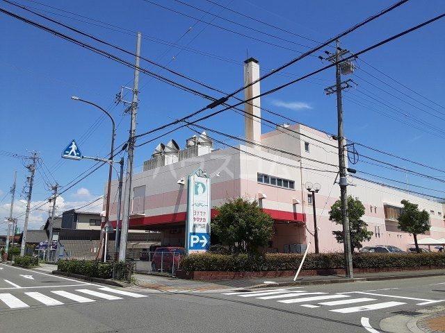 【弥富市前ケ須町のアパートのスーパー】