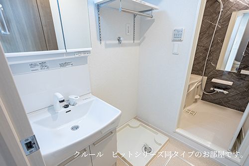 【「仮称」クルールピット新富町の洗面設備】