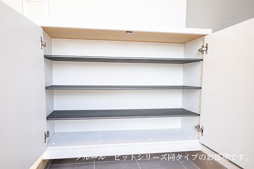 【「仮称」クルールピット新富町の収納】