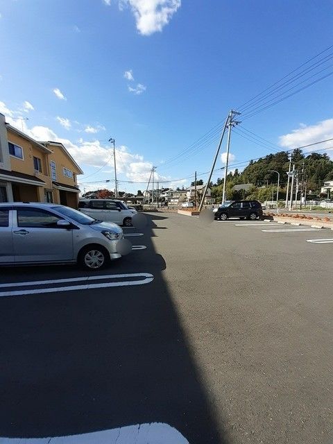 【栗原市若柳のアパートの駐車場】