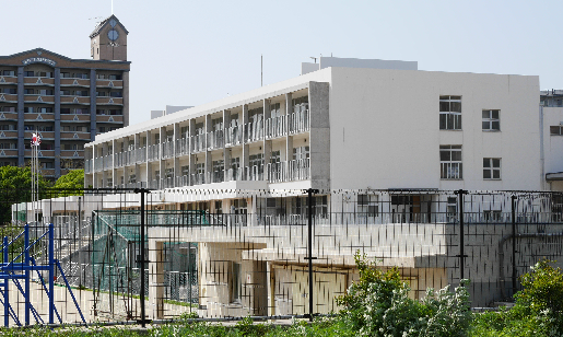 【北九州市小倉北区鋳物師町のマンションの中学校】