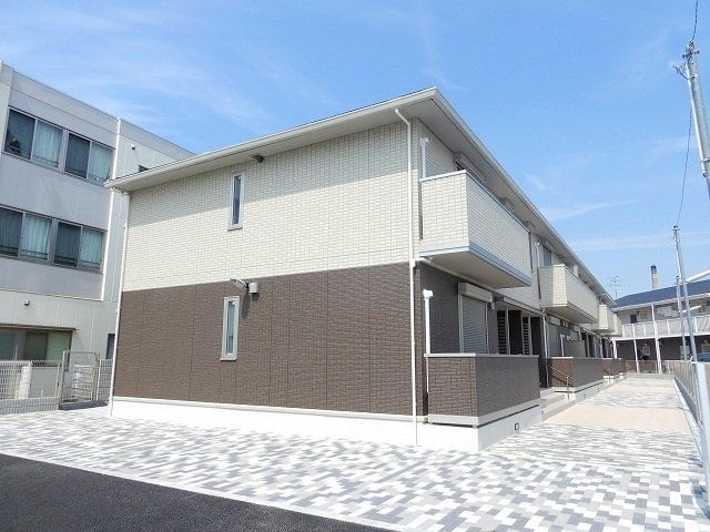 【八尾市南木の本のアパートの建物外観】