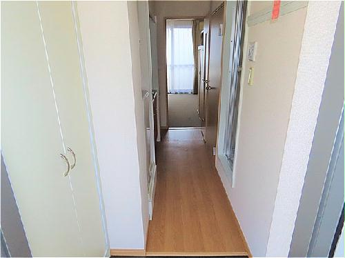 玄関　玄関からのアングルです