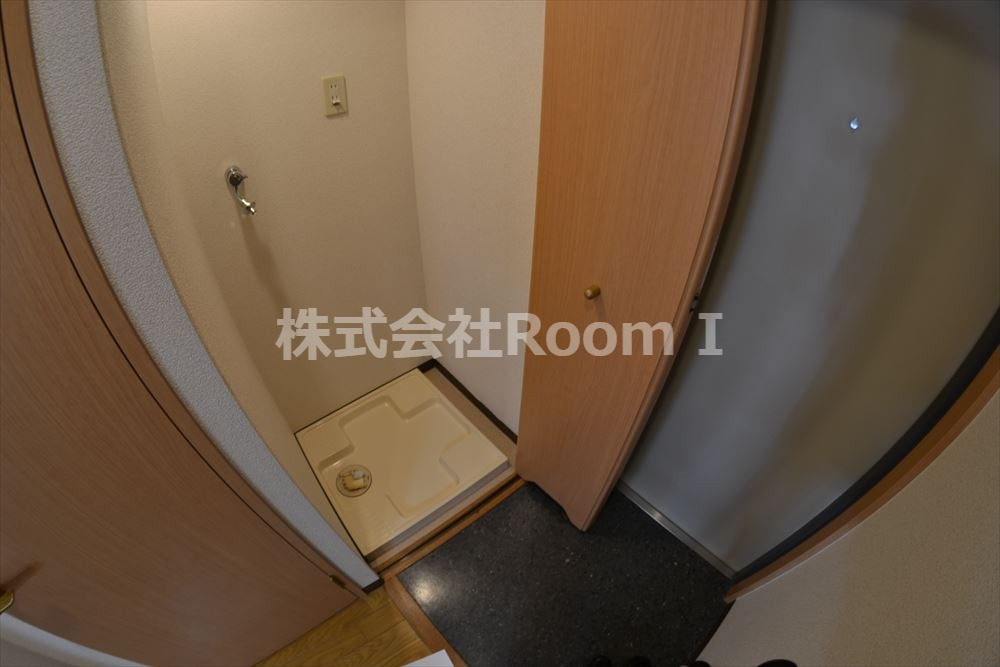 玄関　収納もある玄関です