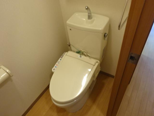 トイレ　シャワー付トイレ