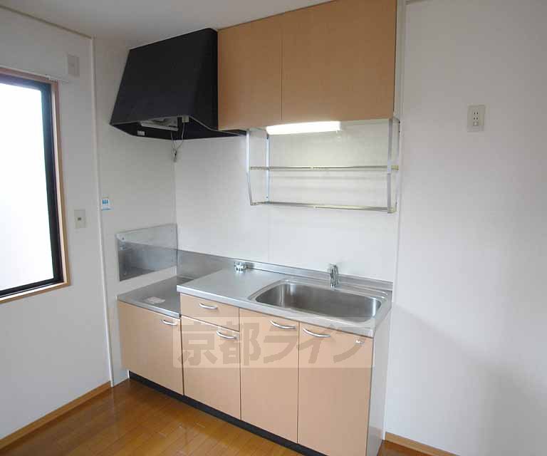 キッチン　収納も充実。