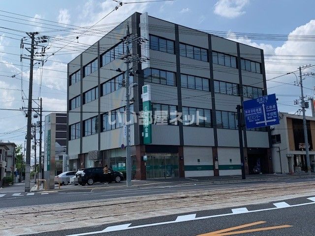 銀行　広島市信用組合 江波支店（銀行）まで433m
