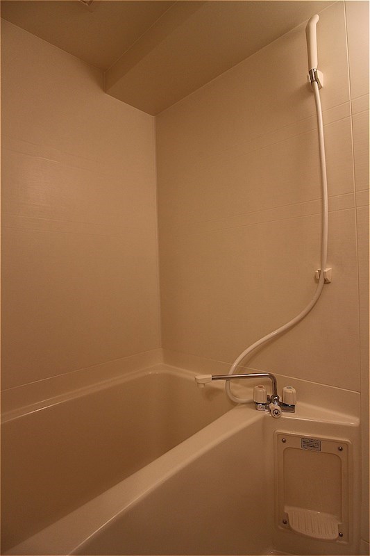 バス・シャワールーム　※別号室の写真です。