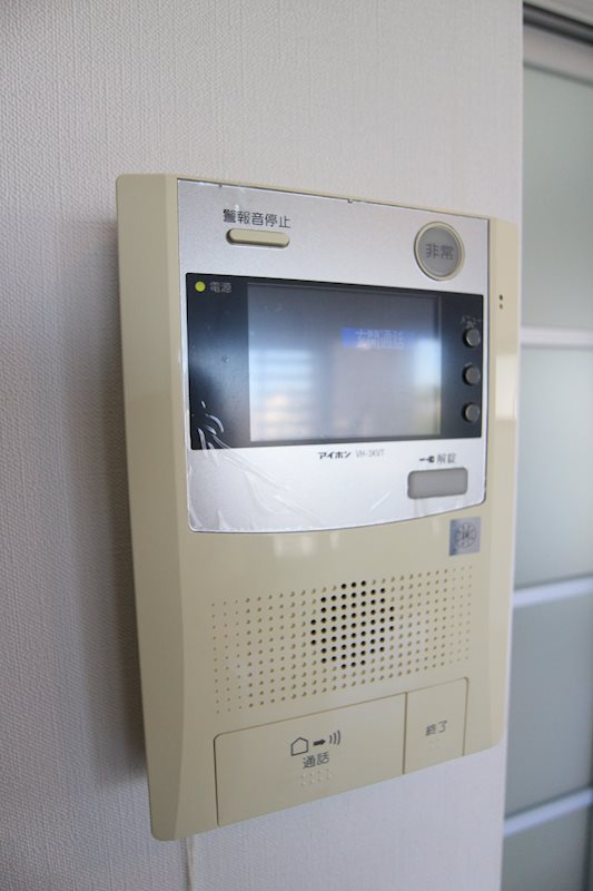 セキュリティ　※別号室の写真です。