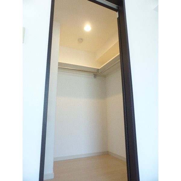 収納　※別号室の写真です。