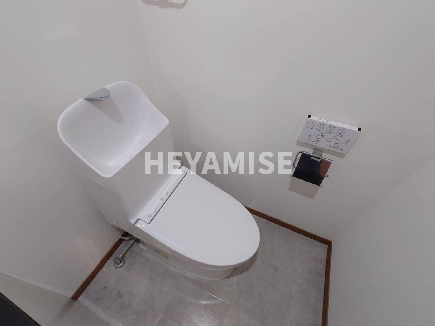 トイレ　※室内写真は類似物件のもの