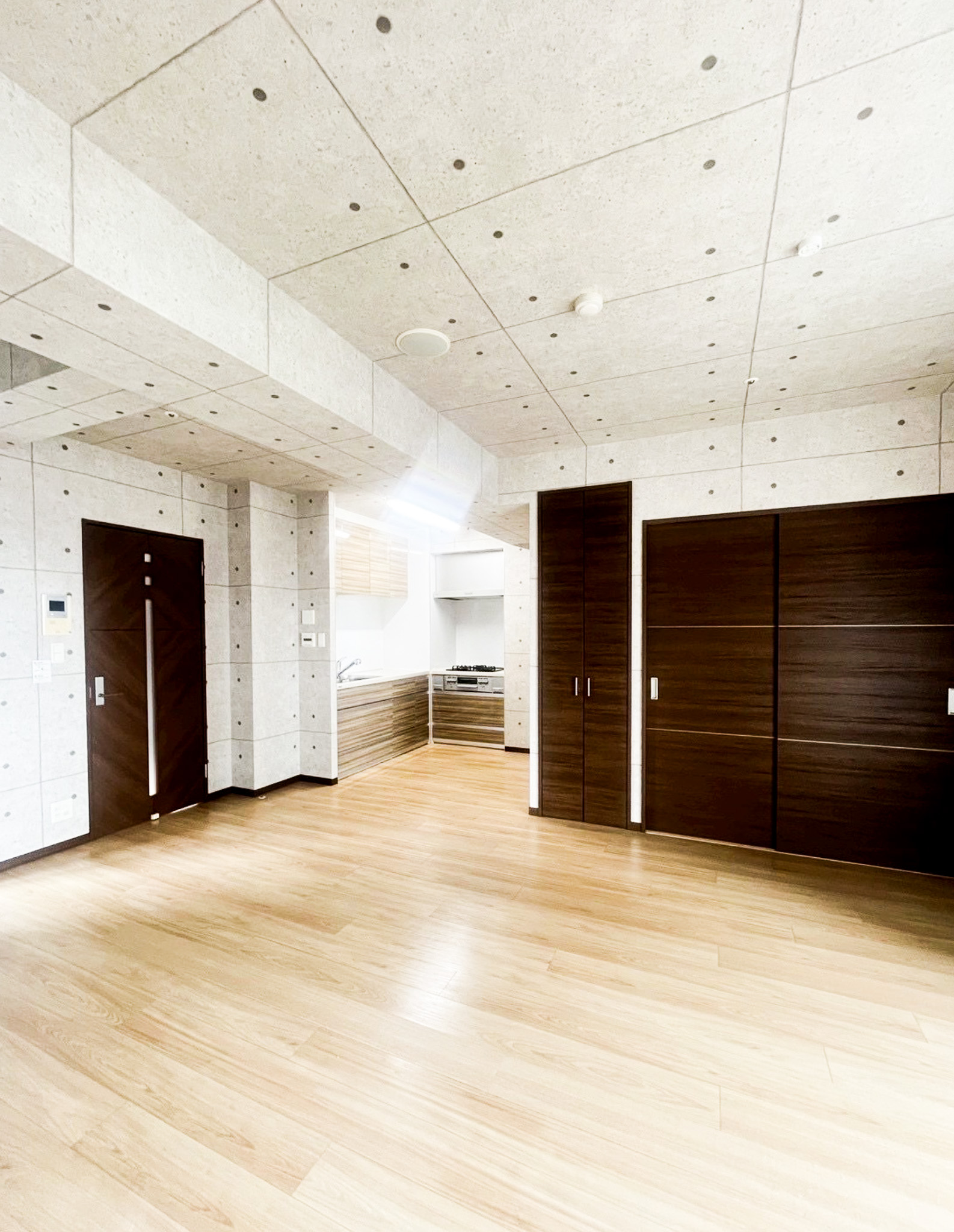 ラシックセリーズ_内装_0