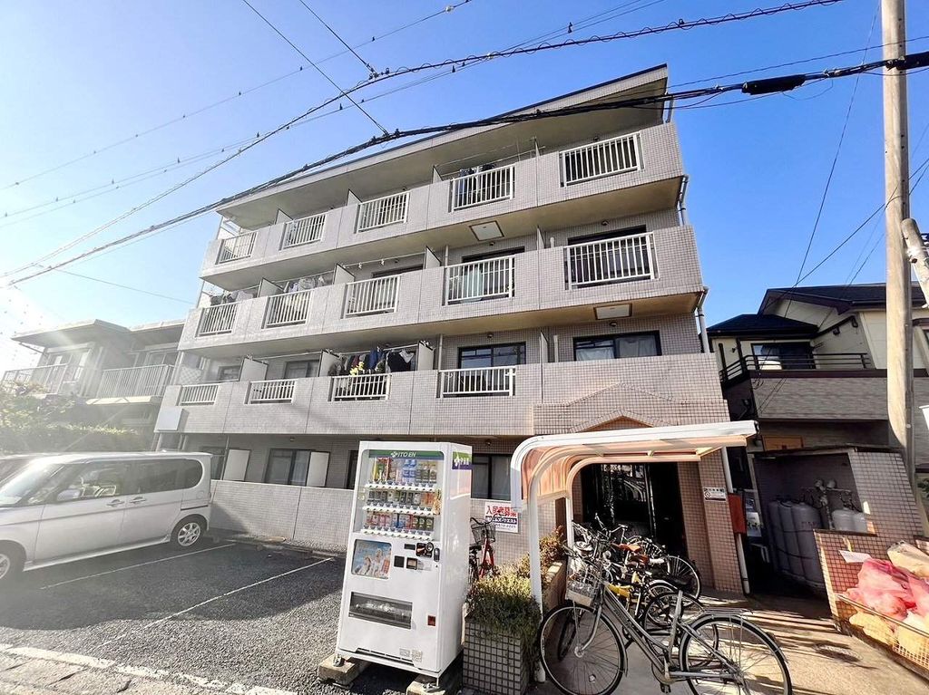 クレスト・モア_トップ画像