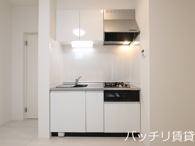 キッチン　同型タイプの為、現状を優先いたします。