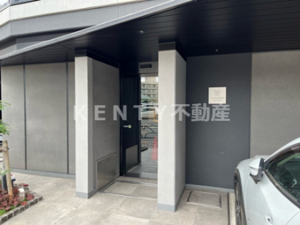 エントランス　清潔なエントランスです