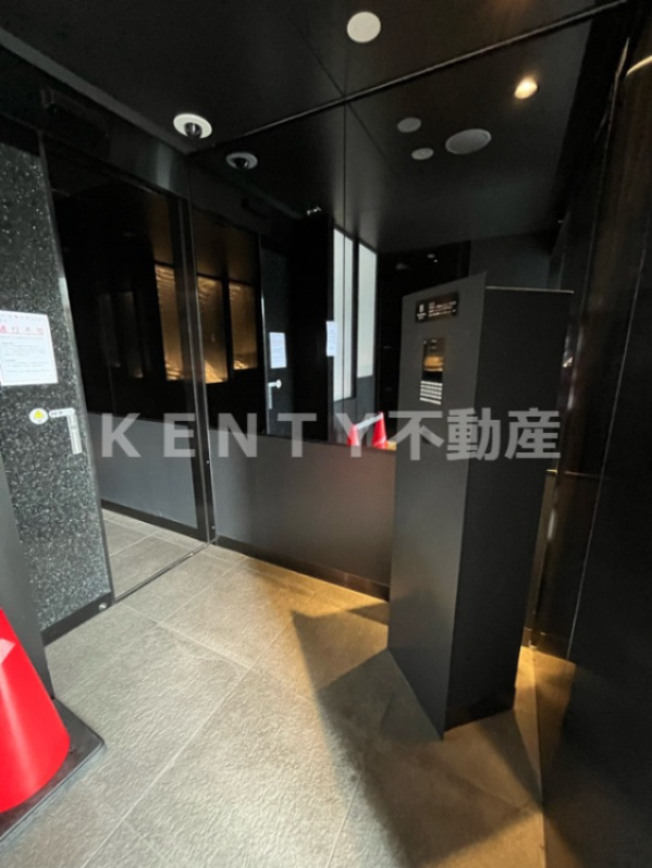 ロビー　建物の内部です