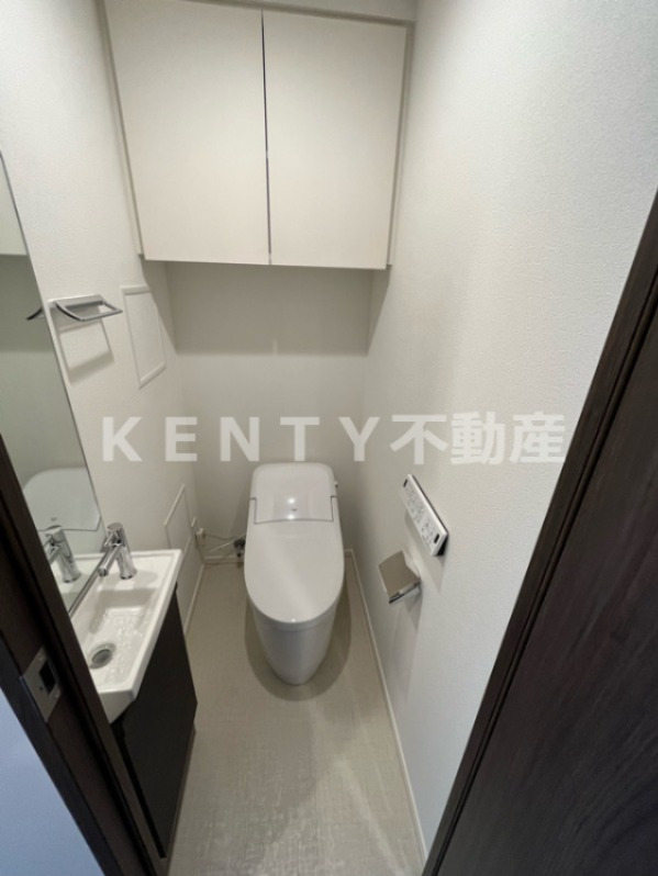 トイレ　ゆったりとした空間のトイレです