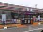 コンビニ　セブンイレブン（コンビニ）まで871m