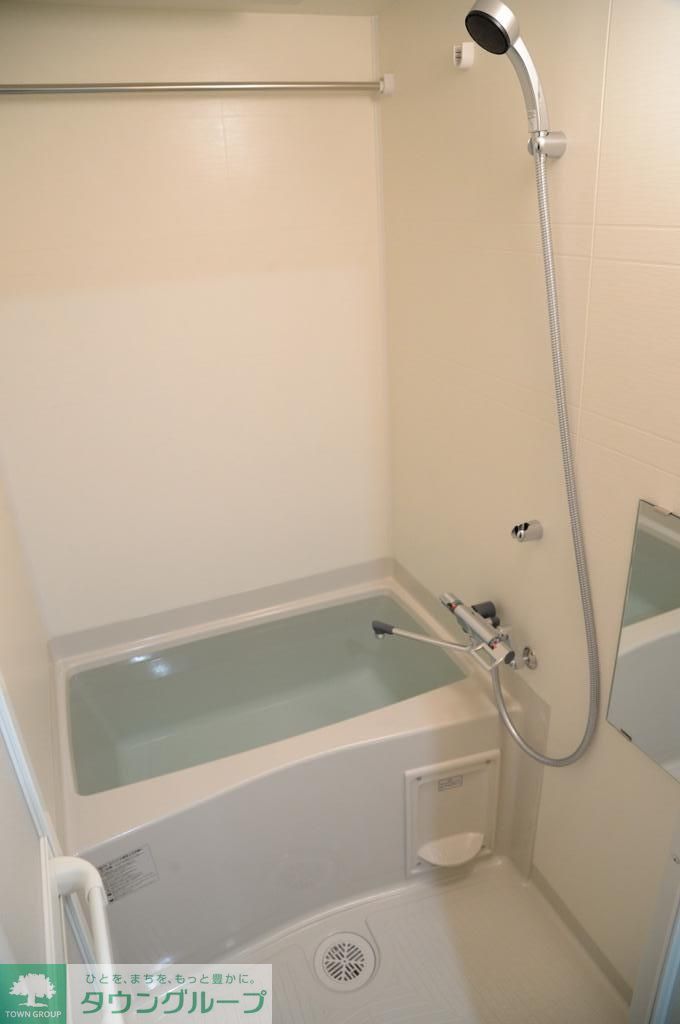 バス・シャワールーム　バス