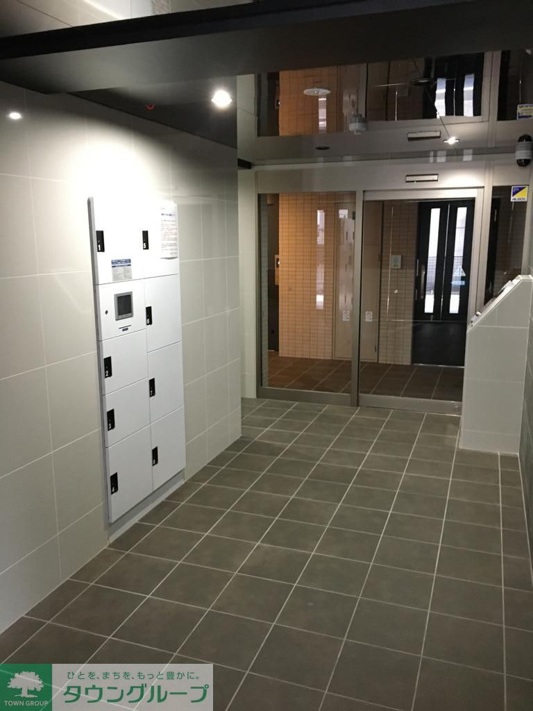 エントランス　エントランス