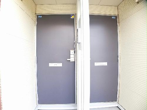 玄関　設備・使用は号室により異なる為、現況を優先致します。