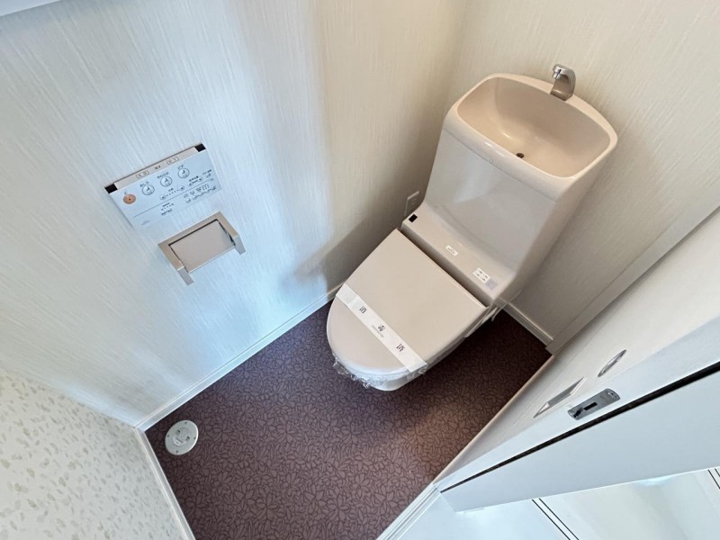 トイレ　トイレ