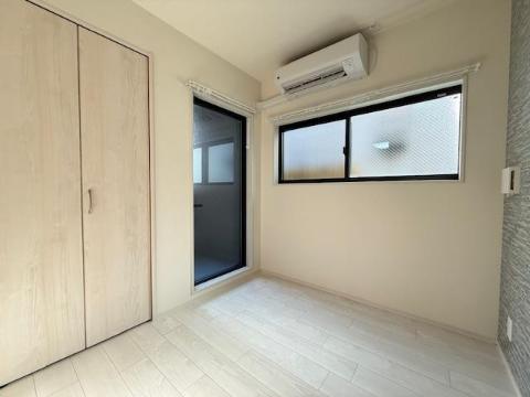 居室・リビング　洋室