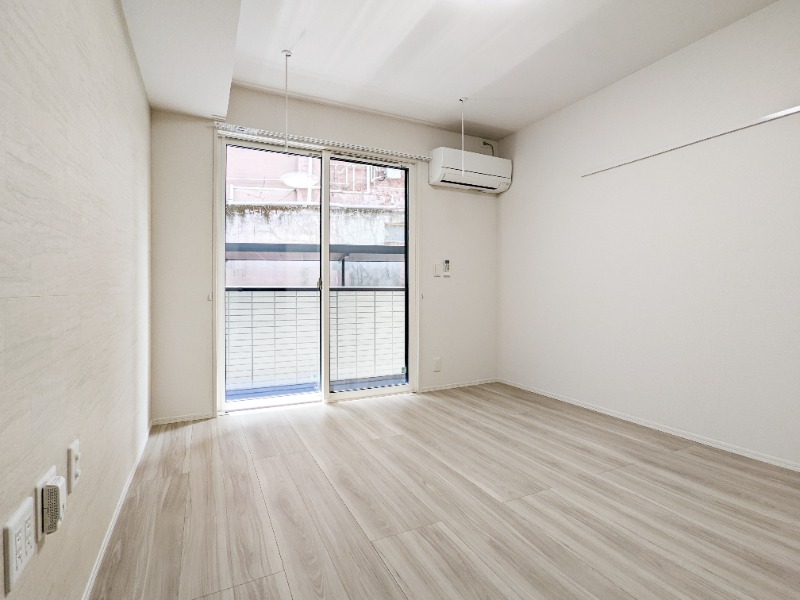 居室・リビング　図面と現状に相違がある場合には現状を優先