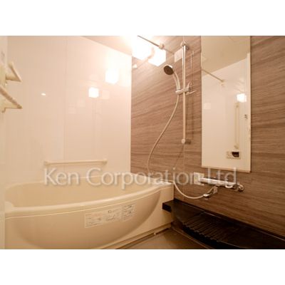 バス・シャワールーム　同タイプ6階のお部屋を撮影。仕様が異なることがあります。