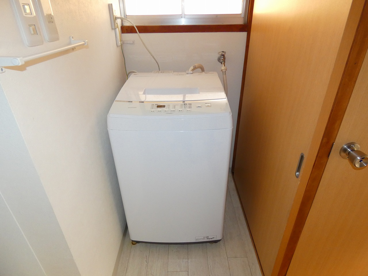 セキュリティ　洗濯機付きです。