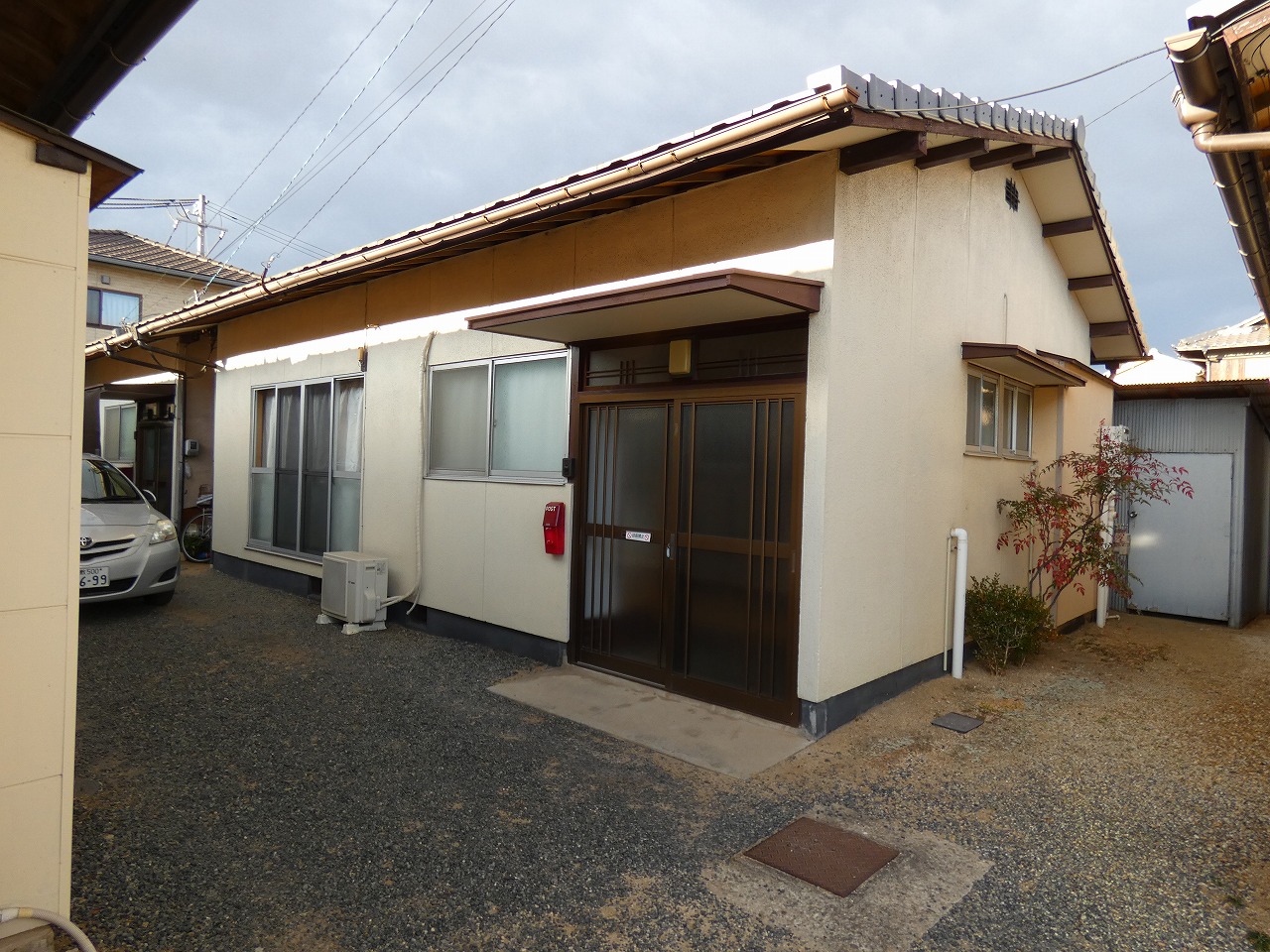 建物外観　平屋の建物です。